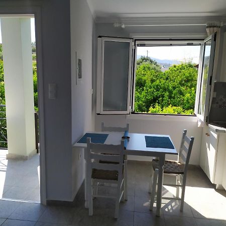 Nymphes Apartments Selianítika エクステリア 写真
