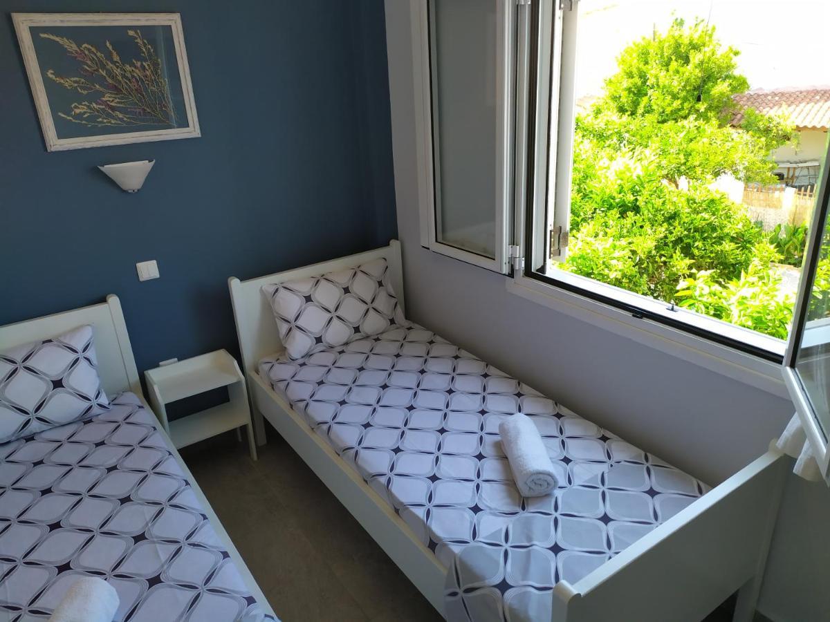 Nymphes Apartments Selianítika エクステリア 写真
