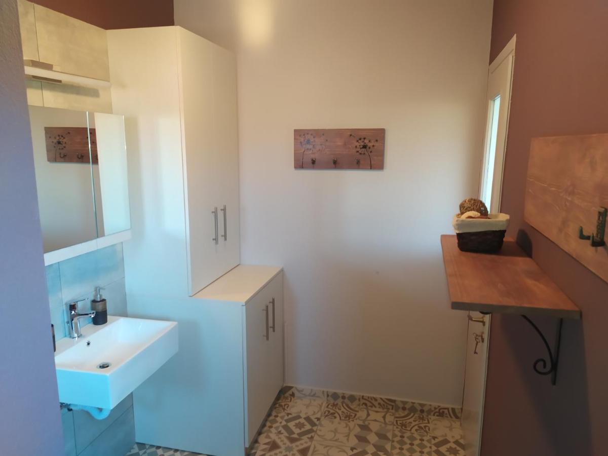 Nymphes Apartments Selianítika エクステリア 写真